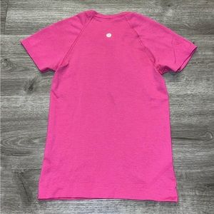 Lululemon Sonic pink swiftly tech race length short sleeve